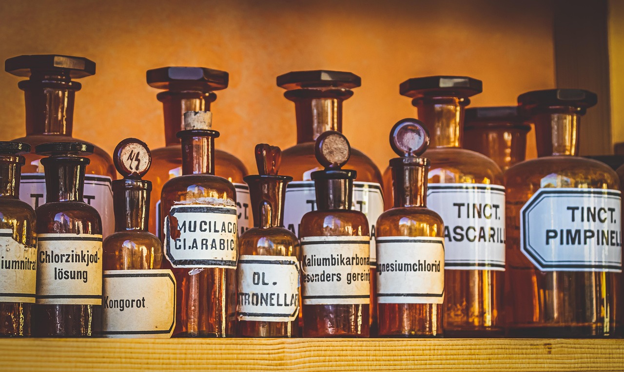 Schnelle Analyse der Situation der Apotheke sofortige operative Entlastung des Apothekeninhabers Absicherung des Apotheken Betriebs wirtschaftliche Stabilisierung des Apothekenbetriebs